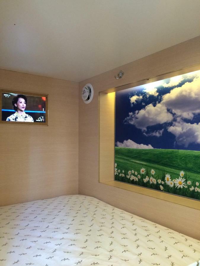 The Olive Tree Capsule Hostel 선전 시 외부 사진
